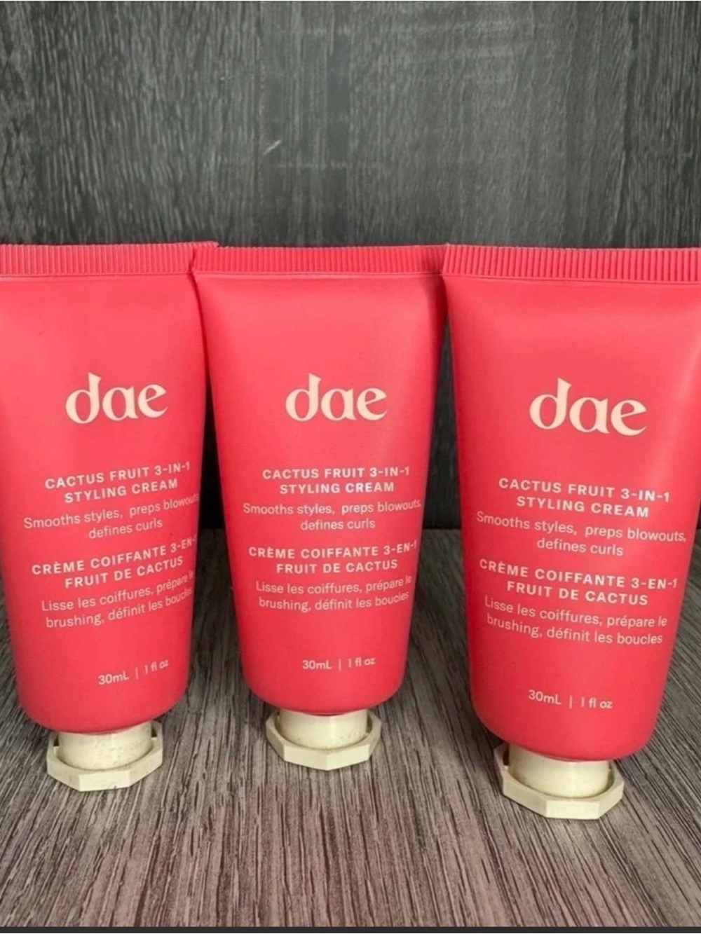 dae Cactus Fruit 3-in-1 Styling Cream - Coral Pink